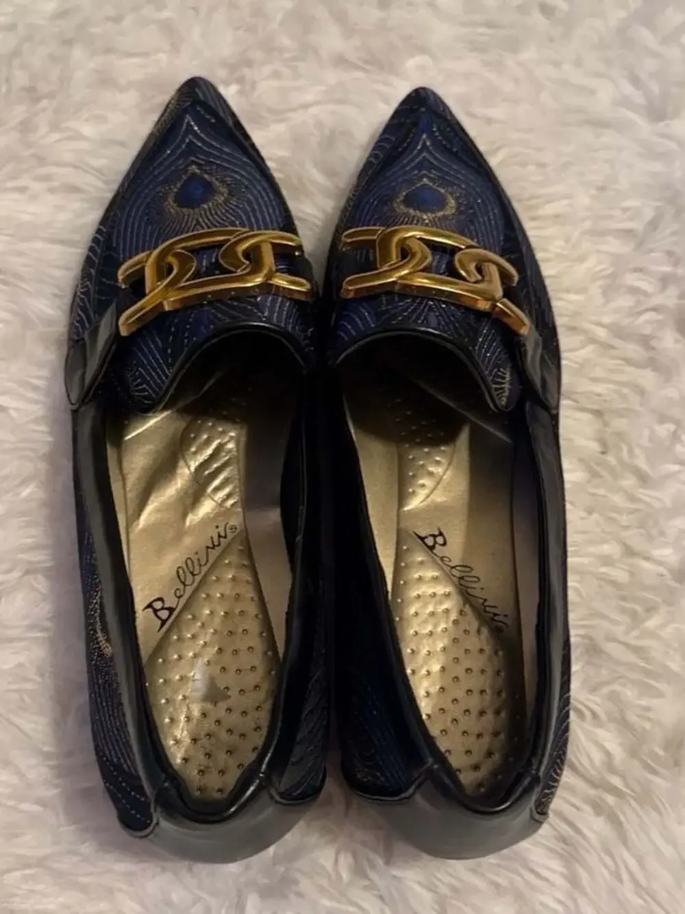 Bellini Women's Felix Pointed Toe Loafer Flats Navy/Gold Peacock‎